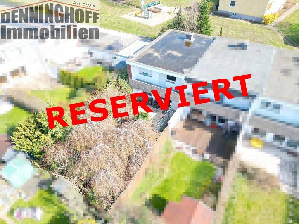 Thumbnail-Modernisierungsbedürftiges Reihenendhaus mit 2 Garagen in Dortmund-Sölde