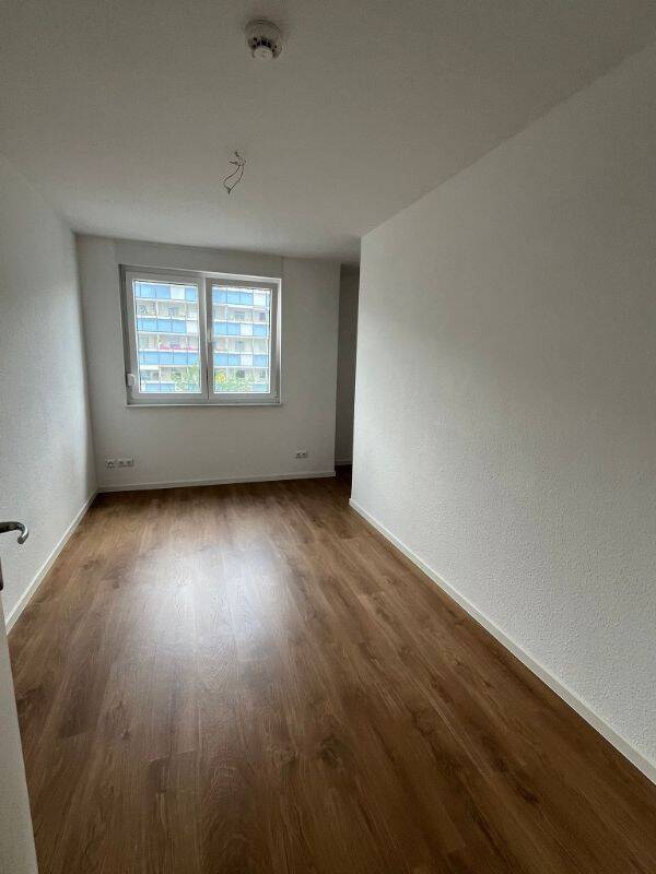 Thumbnail-Helle 4-Raumwohnung Mietbeginn ab sofort