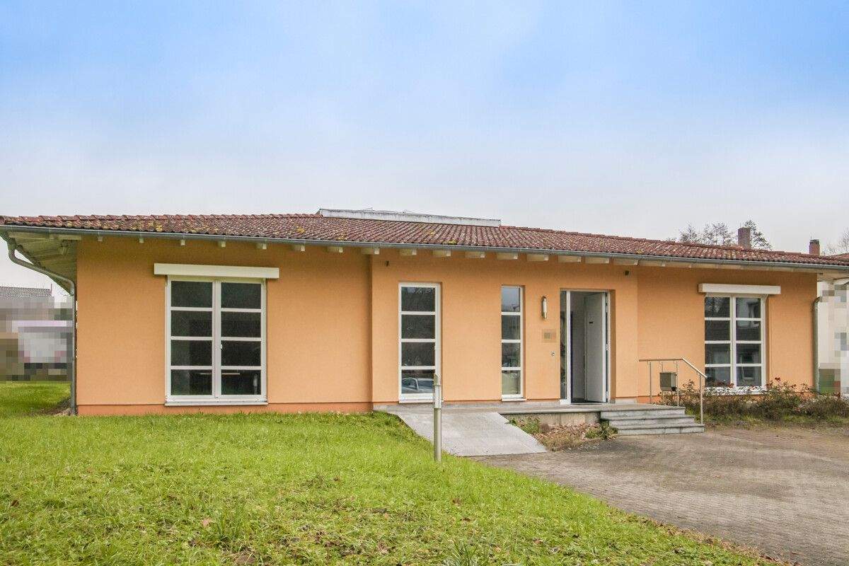 Thumbnail-Quadratisch, praktisch, flexibel - außergewöhnliche Immobilie in Bad Kissingen OT Hausen