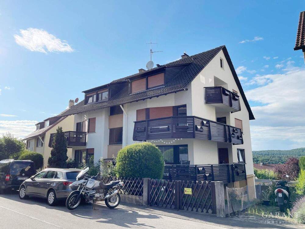 Thumbnail-Seltene Gelegenheit: 5 Zimmer-Wohnung mit Garage und zwei Balkonen in Kaltental!