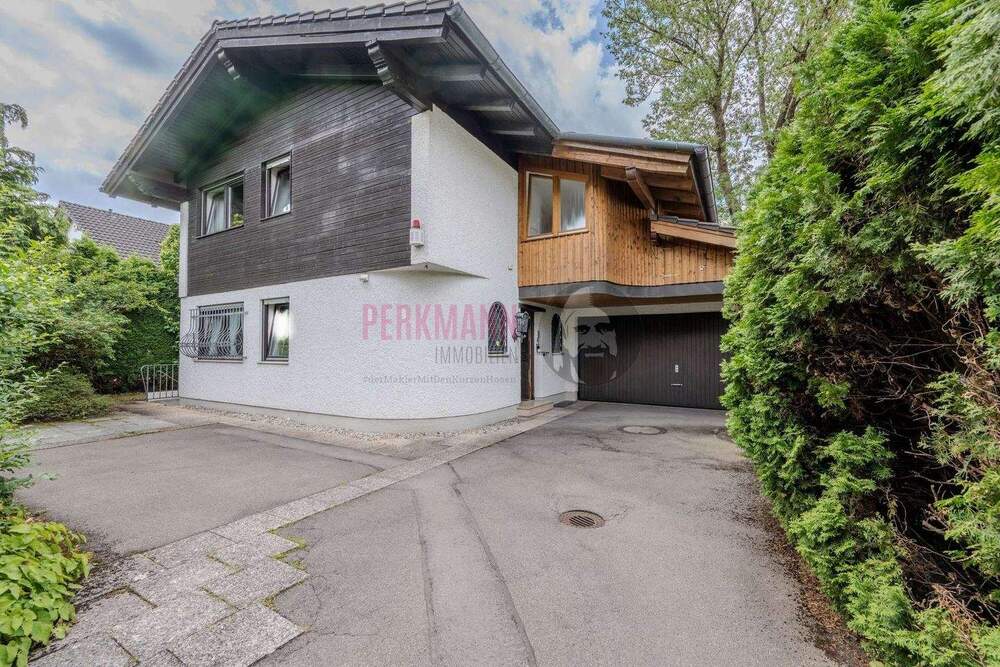 Thumbnail-Verstecktes Wohnjuwel in zweiter Reihe Freistehendes Einfamilienhaus mit Garten und Wellnessbereich