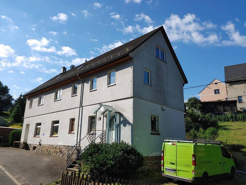 Thumbnail-Mehrfamilienhaus mit 3 +1 Wohnungen und großem Grundstück