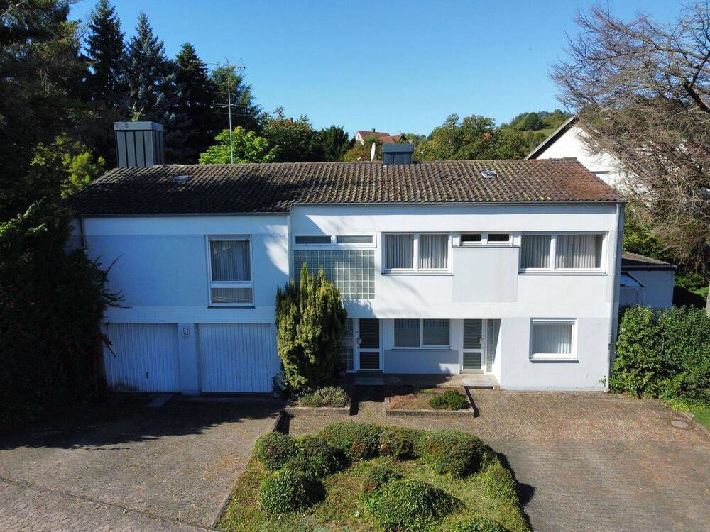 Thumbnail-Attraktives Wohn- und Geschäftshaus mit Entwicklungspotenzial