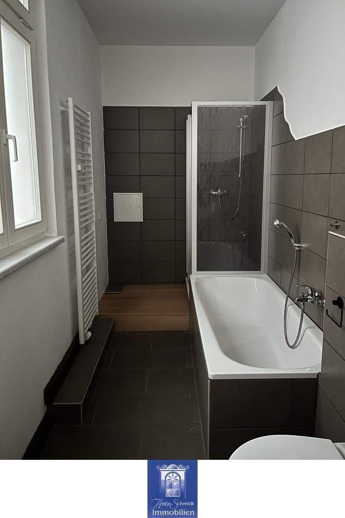 Thumbnail-Alles was das Herz begehrt! Perfekte Wohnung mit Einbauküche, Balkon und Parkett!