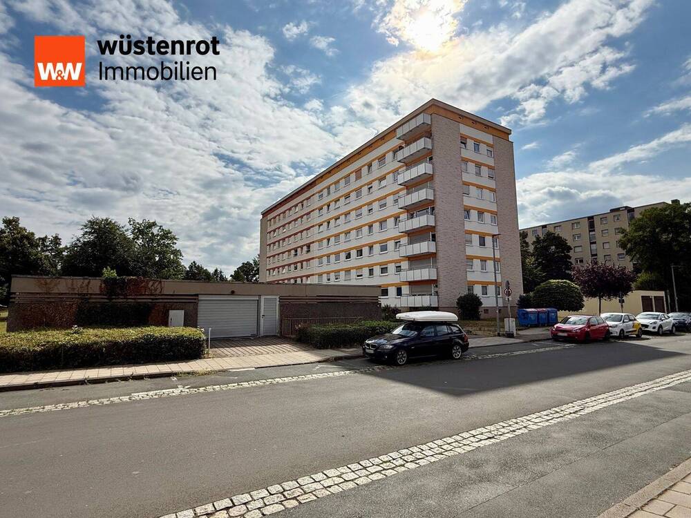 Außenansicht Wohn- und Garagenanlage