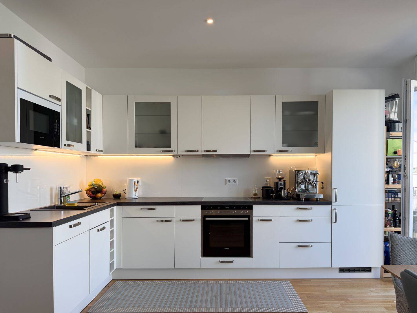 Thumbnail-Wunderschöne 3-Zimmer-Wohnung mit Süd-West Balkon und großem Bad in ruhiger Wohnlage