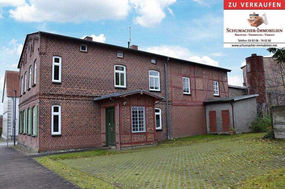 Thumbnail-Facettenreiche Kombination als Wohn- undoder Geschäftshaus