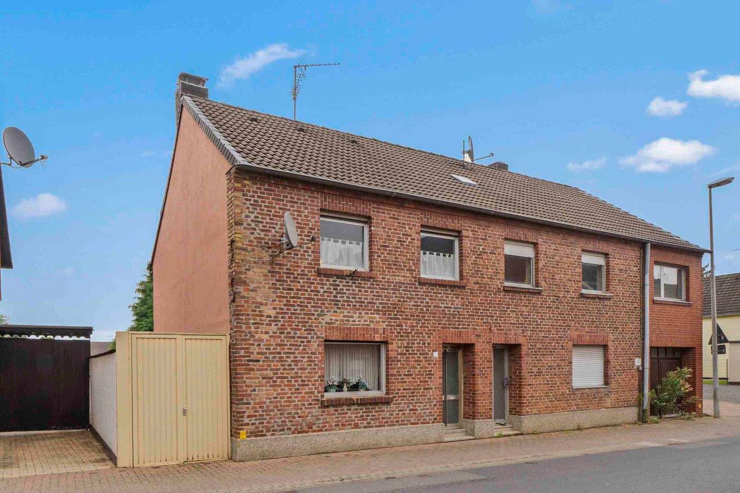 Thumbnail-Gestalten Sie Ihr neues Zuhause in Bedburg - Ihre Chance auf ein individuelles Haus