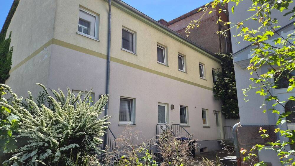 Thumbnail-Kleines Haus. Eigener Garten. Viel Lebensqualität.