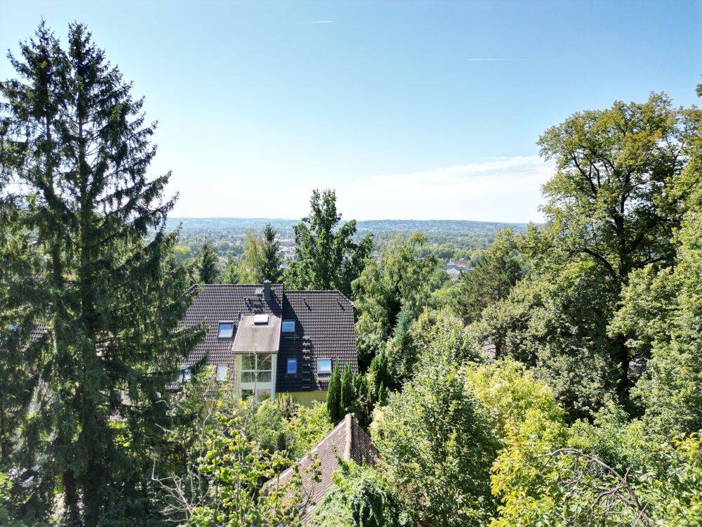Thumbnail-Attraktives Baugrundstück Ruhig gelegen mit Fernblick Viele Bebauungsmöglichkeiten