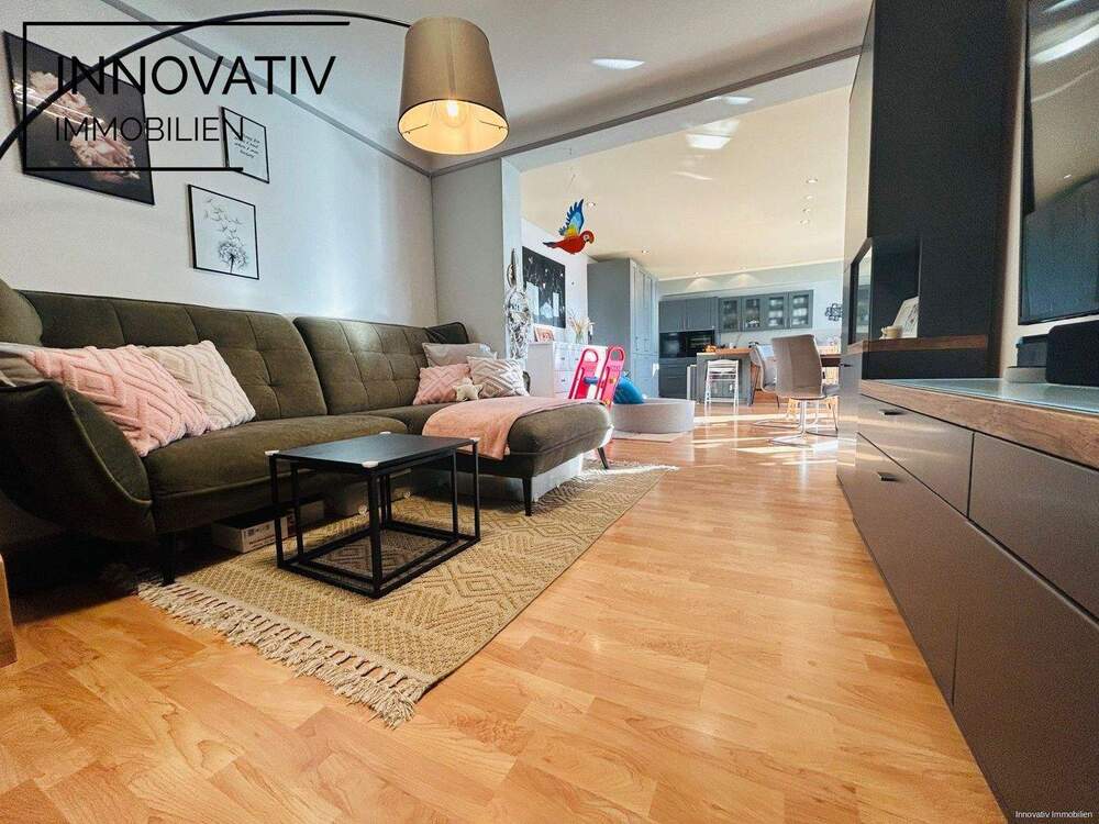 Thumbnail-Zwei Wohnungen, ein Zuhause - Ihr Familiendomizil mit Weitblick in Püttlingen