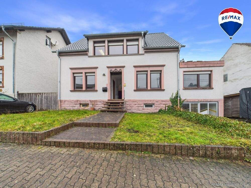 Thumbnail-Charmantes Wohnhaus mit Balkon, Garten und Ausbaupotenzial