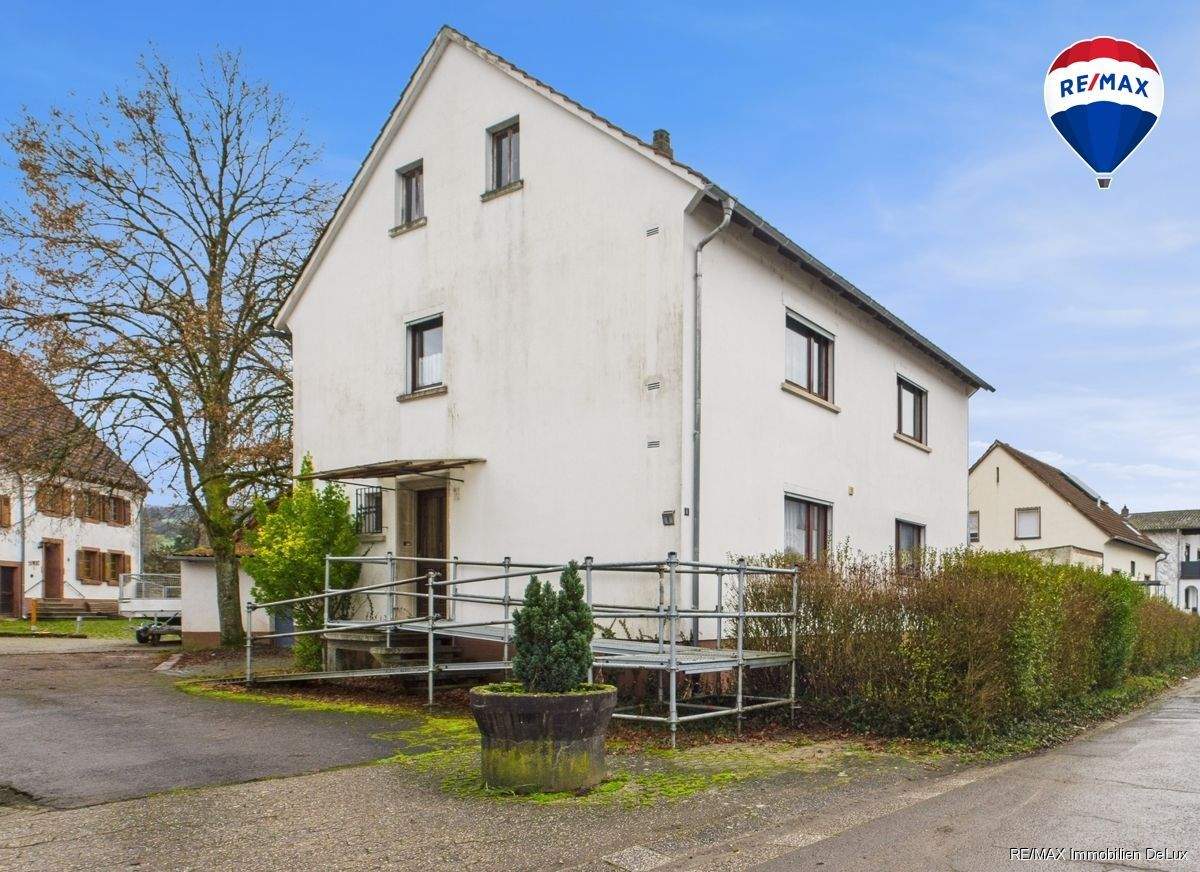 Thumbnail-Raum für Ideen: Einfamilienhaus mit Potenzial in Blieskastel-Breitfurt