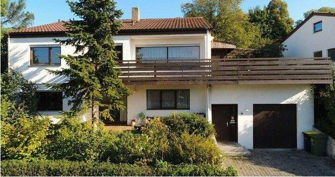 Thumbnail-Einfamilienhaus mit Einliegerwohnung, ruhige Lage, Vaihingen -Aurich