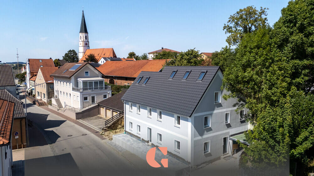 Thumbnail-Kernsaniertes KFW-55 Haus mit 3 Parteien