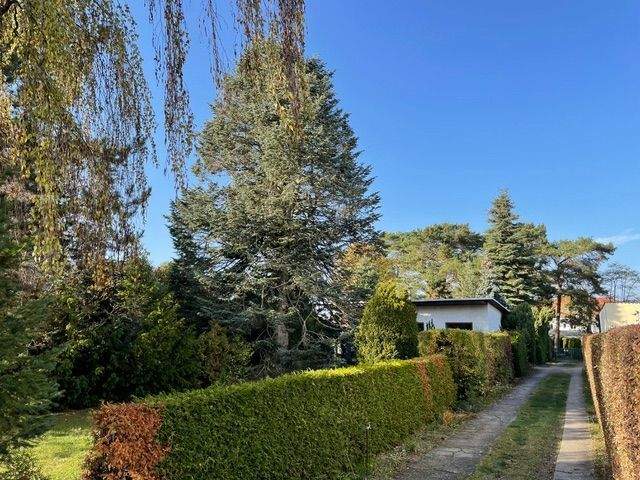 Thumbnail-Grundstück in gefragter Wohnlage - perfekte Basis für Ihr Bauvorhaben in Seenähe