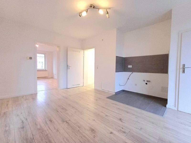 Thumbnail-Zentrale Erdgeschosswohnung mit Balkon!