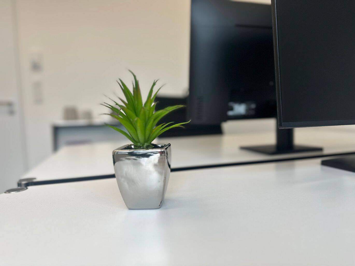 Thumbnail-Helles Einzelbüro im Zentrum von Lützen - flexibel, möbliert, sofort verfügbar