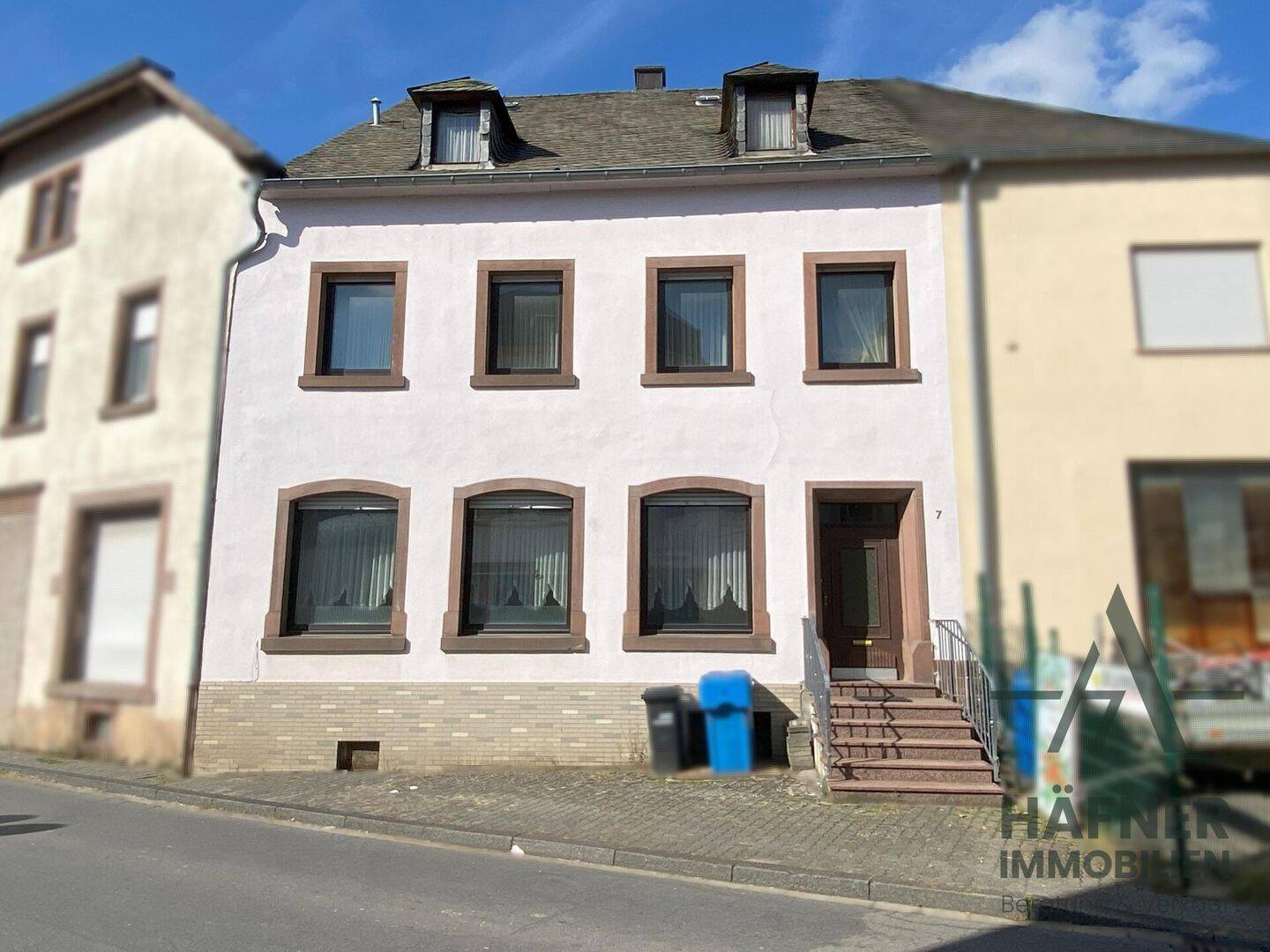 Thumbnail-Ein Haus voller Geschichte und Möglichkeiten - willkommen in Ihrem neuen Zuhause in Speicher!