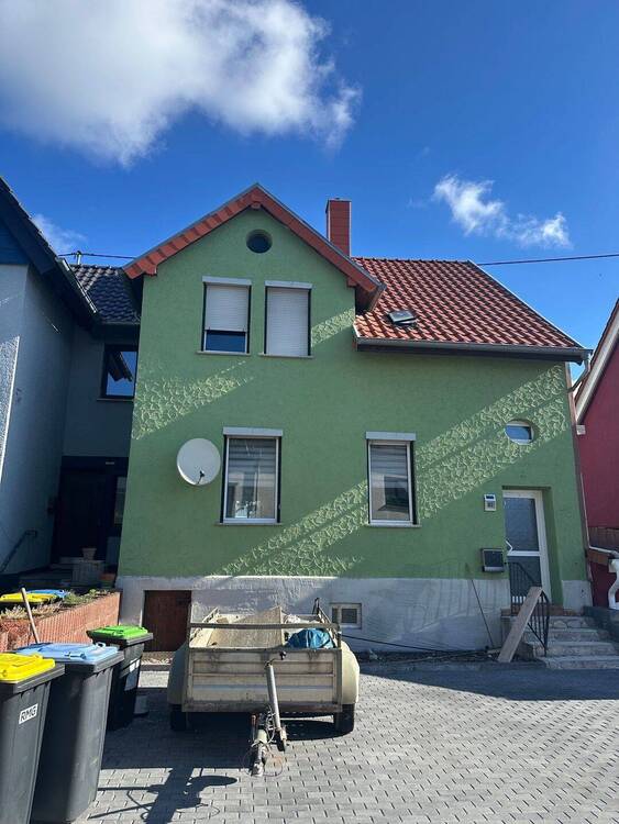 Thumbnail-Wannemacher Immobilien **** Einfamilienhaus in einer zentralen Lage von Schiffweiler-Heiligenwald ****