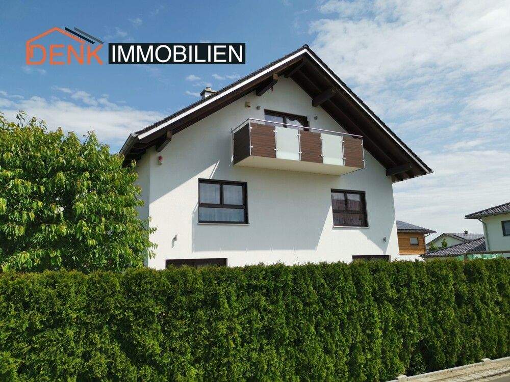 Thumbnail-3-Zimmer-DG-Eigentumswohnung