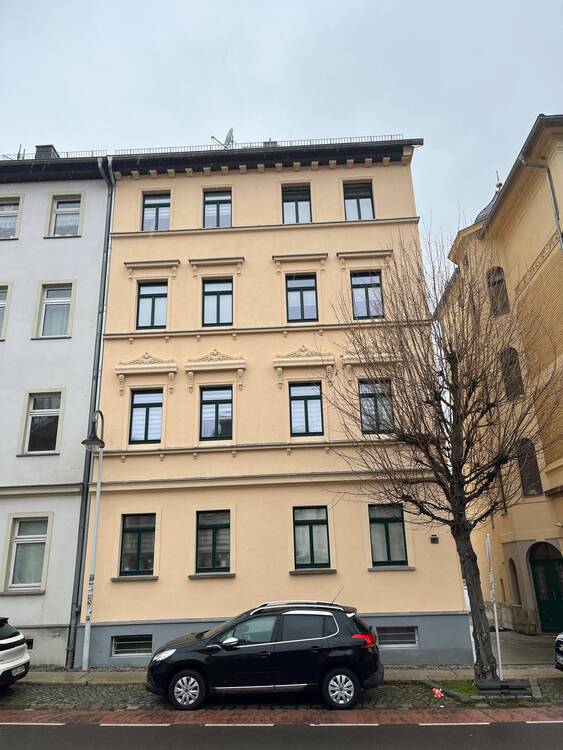 Thumbnail-Gepflegte Wohnqualität - Modernisiertes MFH mit 4 Einheiten