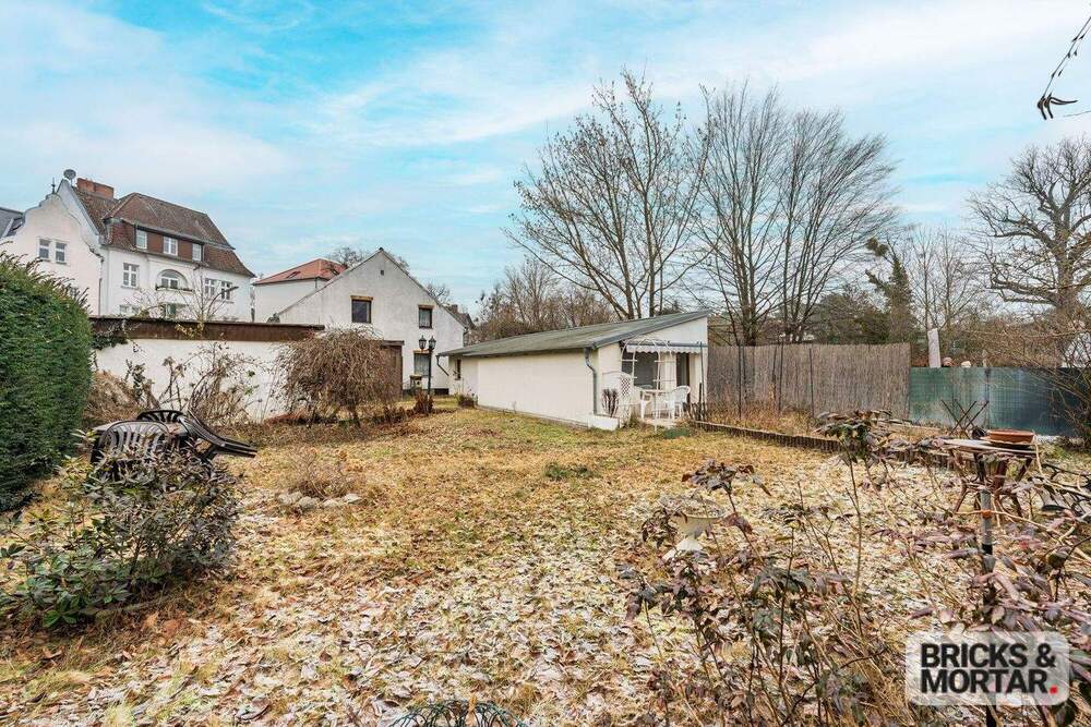 Thumbnail-Ihr neues Zuhause in Wannsee - historisches Einfamilienhaus mit Bungalow& entzückender Gartenidylle