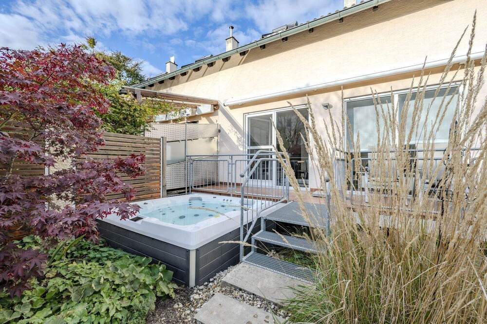 Thumbnail-Stil trifft Komfort - Reihenhaus mit Whirlpool, Wallbox & Einliegerwohnung