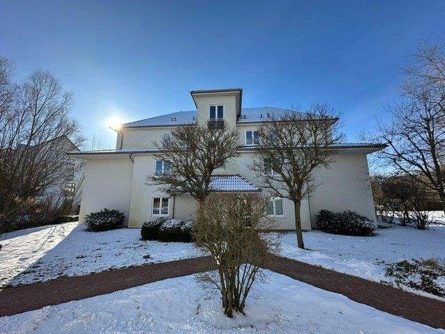 Thumbnail-Lebensqualität ohne Stufen - Rollstuhlgerechte 3-Zimmer-Wohnung in zentraler Lage, nur wenige Schritte zum Meer!