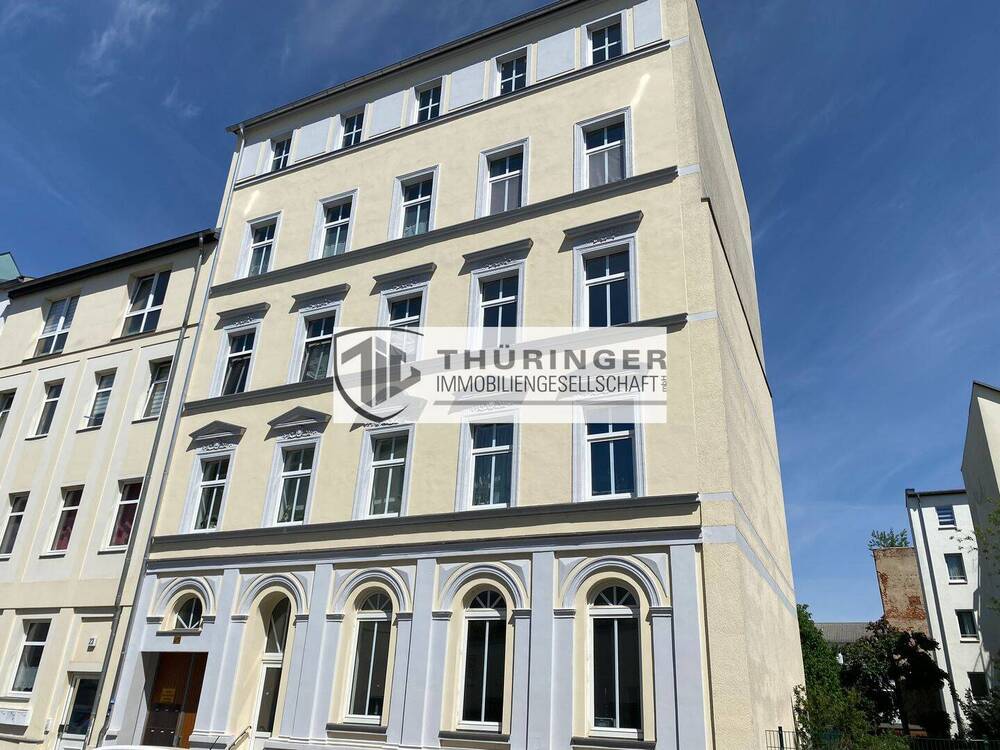 Thumbnail-*** Große 1-Raumwohnung im Zentrum | Dachgeschoss ***