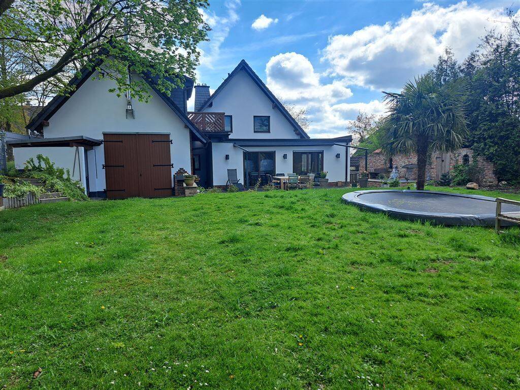 2025005 Gartenansicht