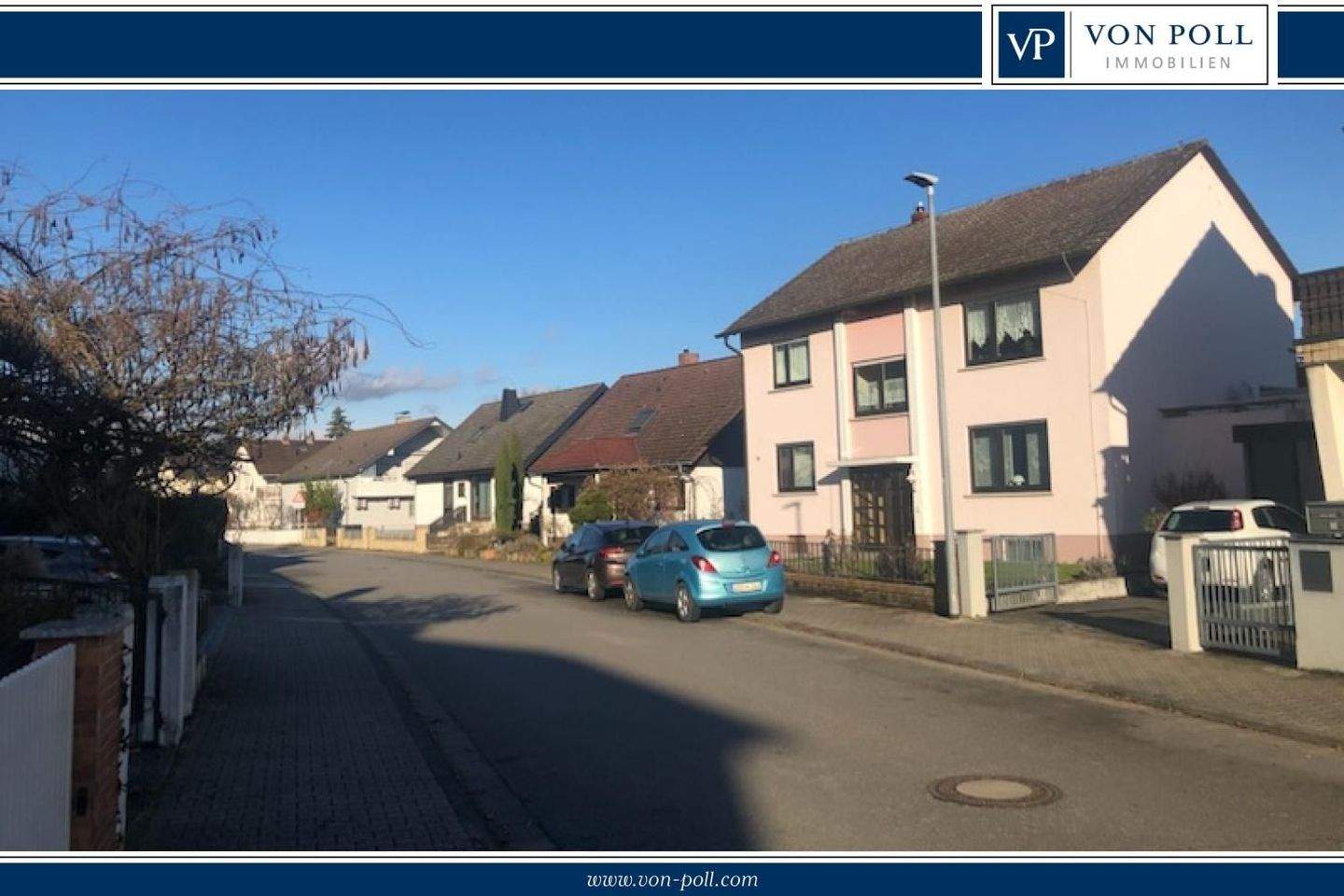 Thumbnail-Gepflegte 3 - Zimmer Wohnung mit Dachterrasse in ruhiger Wohnlage