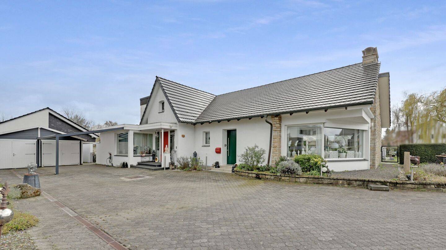 Thumbnail-Ein Haus - viele Möglichkeiten: Luxus, Raum & Wellness im Münsterland
