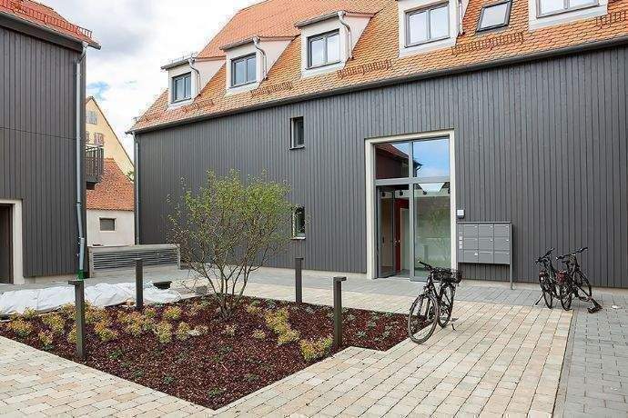 Thumbnail-Wunderschöne 2-Zi.-Maisonettewohnung mit Einbauküche