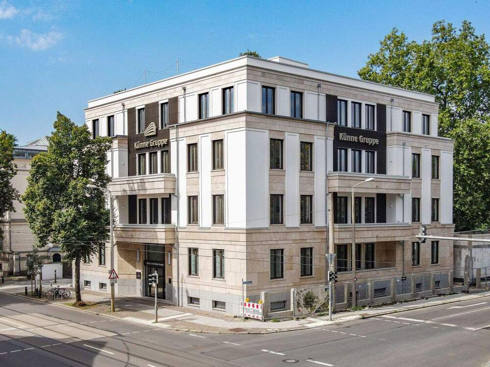 Thumbnail-Mehrfamilienhaus mit Potenzial in zentraler Wohnlage mit Balkonen