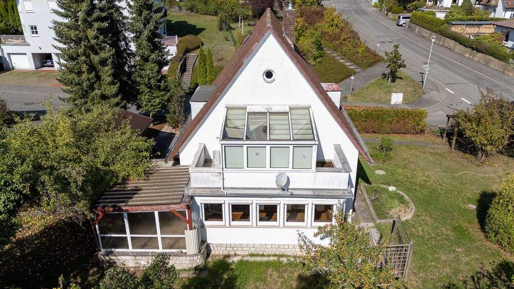 Thumbnail-Zweifamilienhaus mit großem Garten und Potenzial! - Coburg