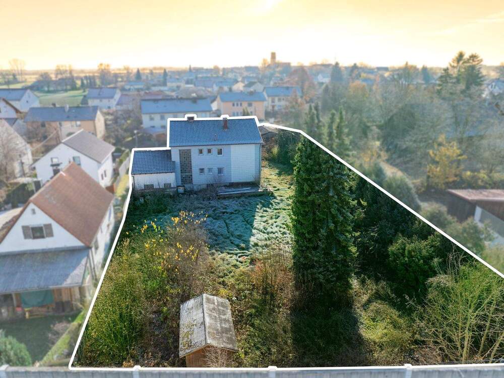 Thumbnail-Großes Baugrundstück mit Altbestand: viele Möglichkeiten für Bauträger oder Großfamilien