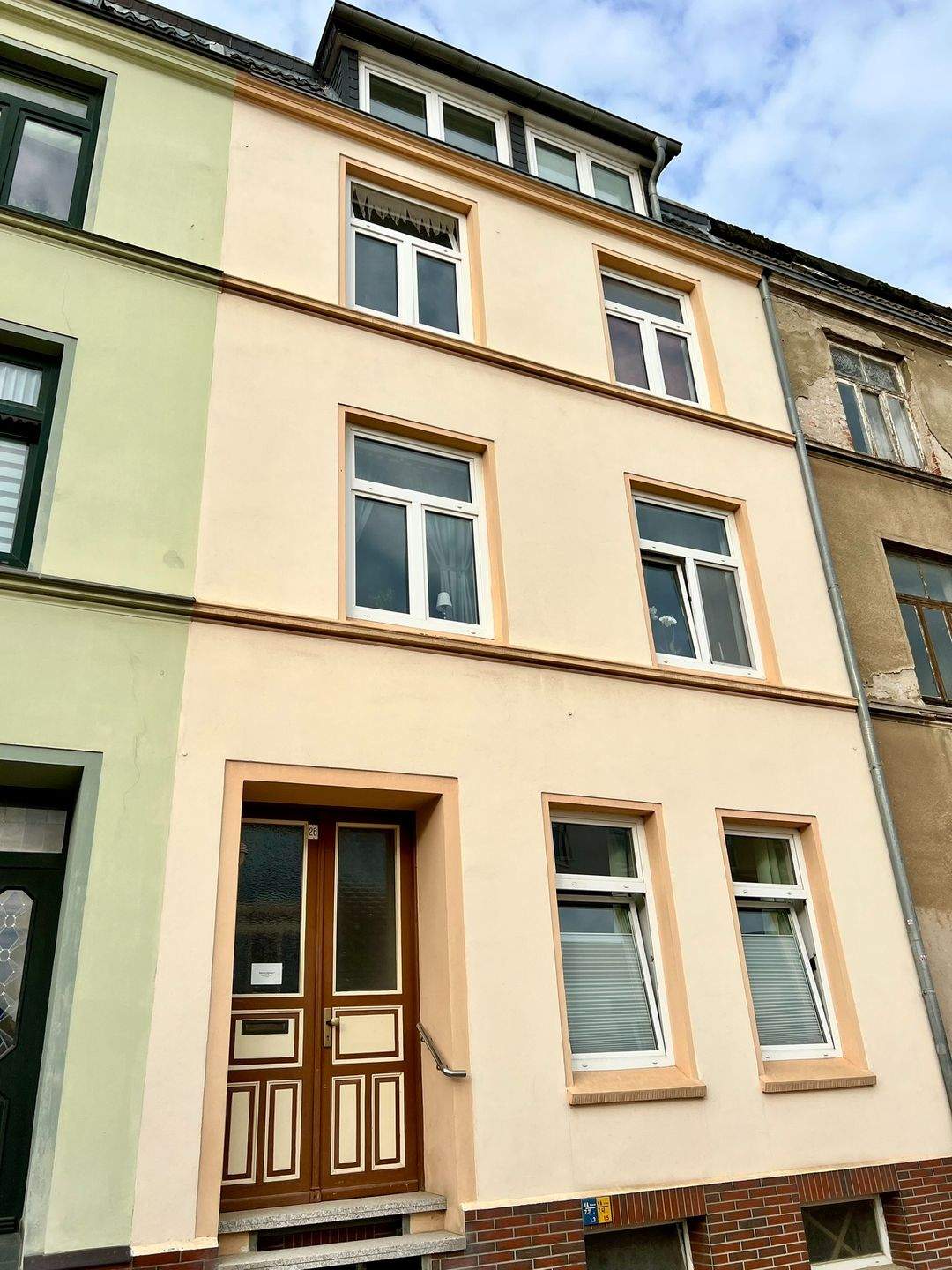 Thumbnail-Courtagefrei aus dem Eigenbestand!