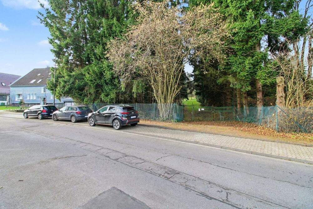 Thumbnail-Projektgrundstück im Mischgebiet von Remscheid mit hoher Nutzbarkeit bis zu drei Vollgeschossen