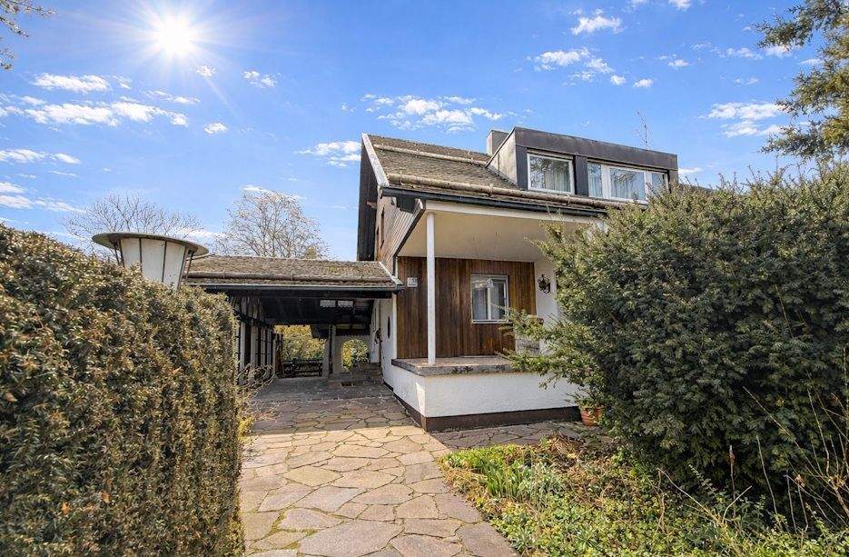 Thumbnail-Einfamilienhaus mit Modernisierungsbedarf in bester, zentraler Lage von Gröbenzell