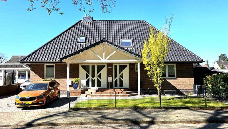 Thumbnail-Traumhaus Bungalow + sep. Einliegerwhg. + Innenhof mit Pool + Garage uvm. + 0 % Käuferprovision!