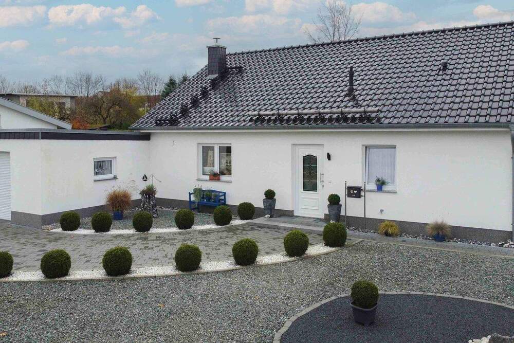 Thumbnail-Zwei Minuten vom Wasser - eleganter Bungalow für anspruchsvolle Paare in Stralsund