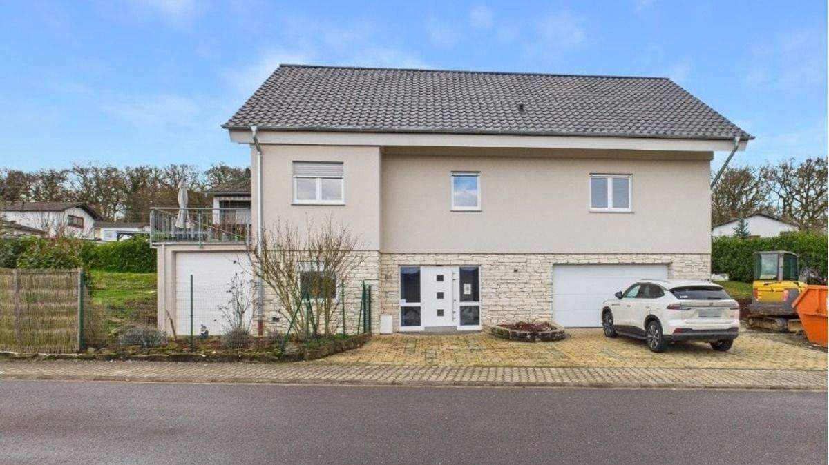 Thumbnail-Neuwertiges Einfamilienhaus in Perl-Besch zu verkaufen