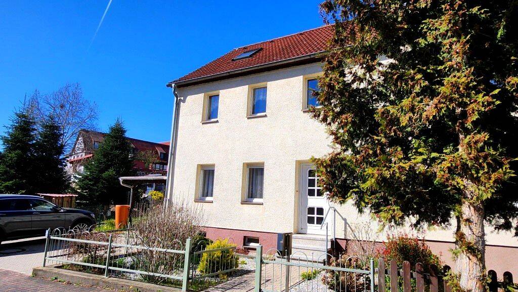 Thumbnail-Charmantes Familienhaus mit Garten & Carport