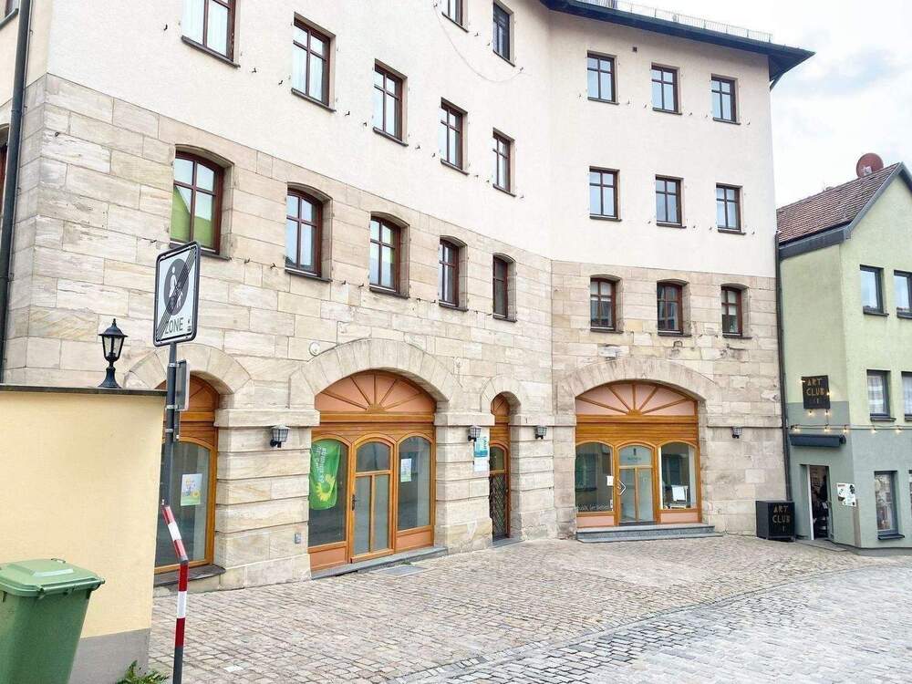 Thumbnail-***LA MIA CASA***TOP SANIERTE 2 ZIMMER WOHNUNG IM HERZEN VON LAUF PEG.
