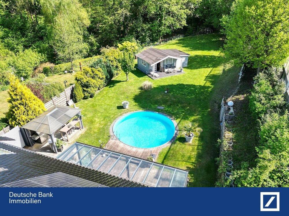 Thumbnail-- RESERVIERT! - Großzügige Eigentumswohnung mit traumhaftem Gartenparadies in der Aplerbecker-Mark!