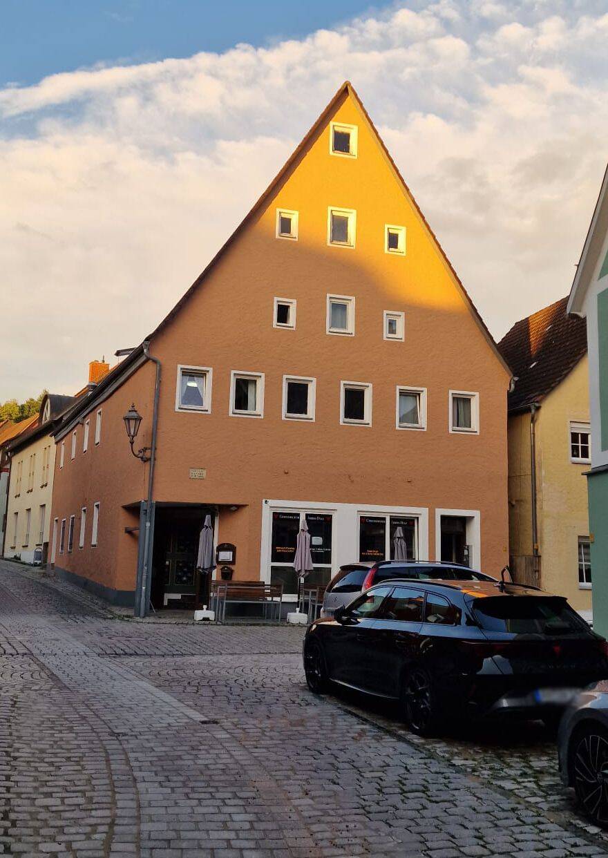 Thumbnail-Wohn- und Geschäftshaus in der Feuchtwanger Altstadt