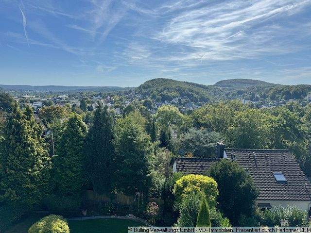 Thumbnail-Wunderschönes und in bester Lage gelegegenes Zweifamilienhaus!!!!!