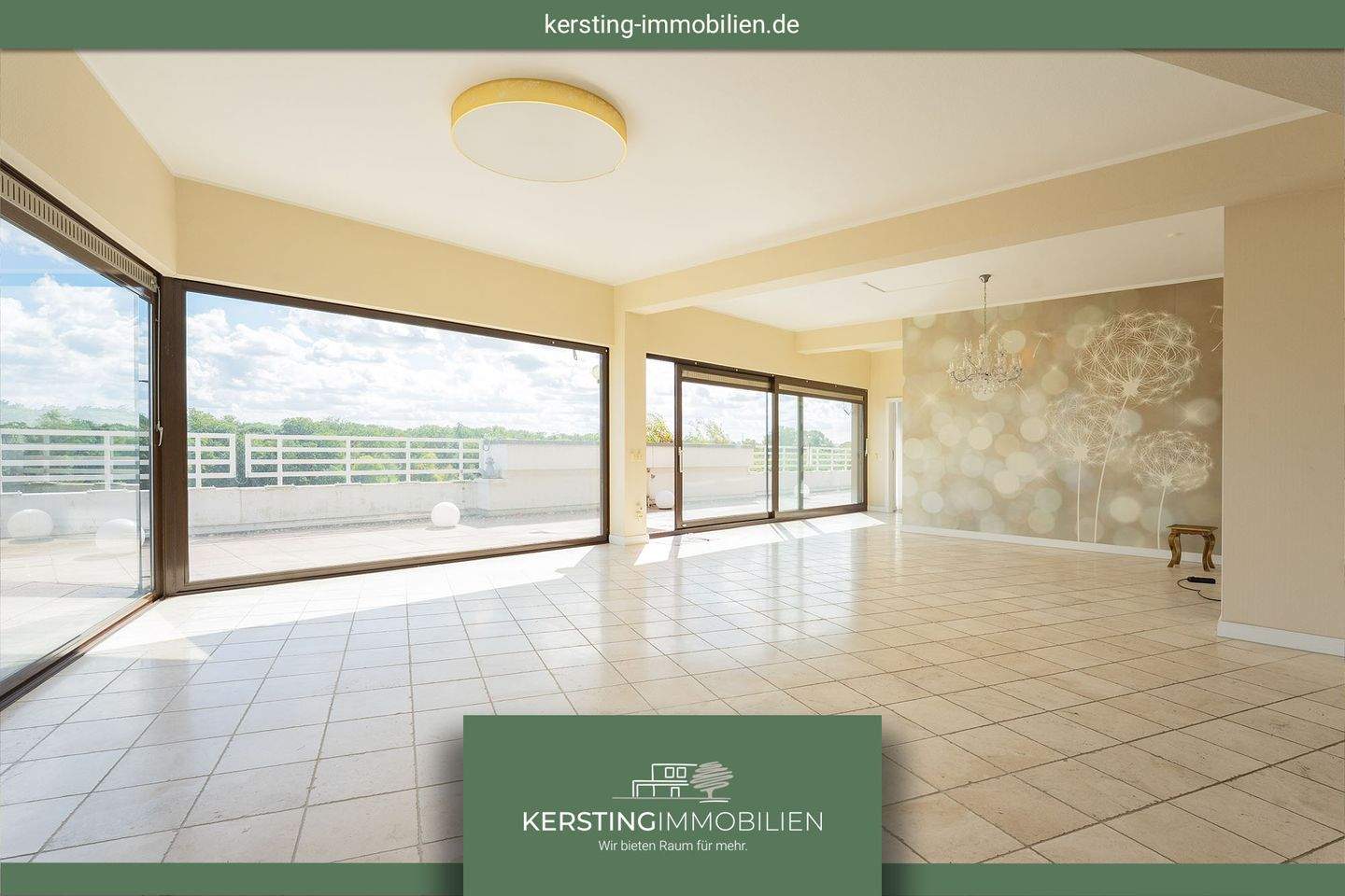 Thumbnail-Randgebiet Düsseldorf: Wunderschöne 2,5 Zimmer-Penthousewohnung mit umlaufender Dachterrasse!