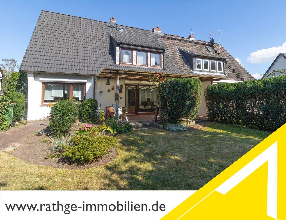 Thumbnail-Hamburg-Lohbrügge: Schöne Doppelhaushälfte mit Garten, Terrasse und Garage!